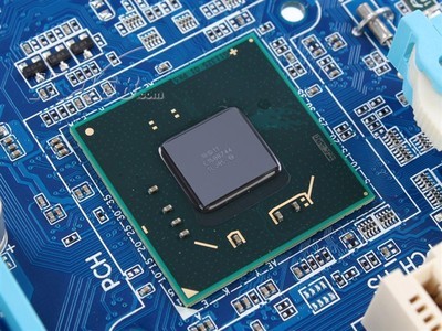 技嘉GA-B75M-D3H主板深度解析 經典LGA1155平臺的性價比之選